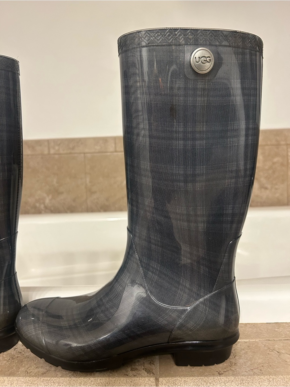 UGG Charcoal Plaid Glossy Rain Boots